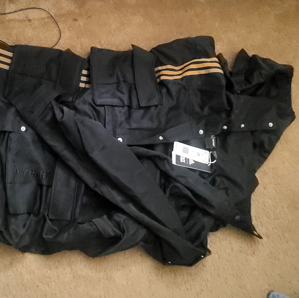 IVY PARK (ADIDAS) 2XL Convertible jacket